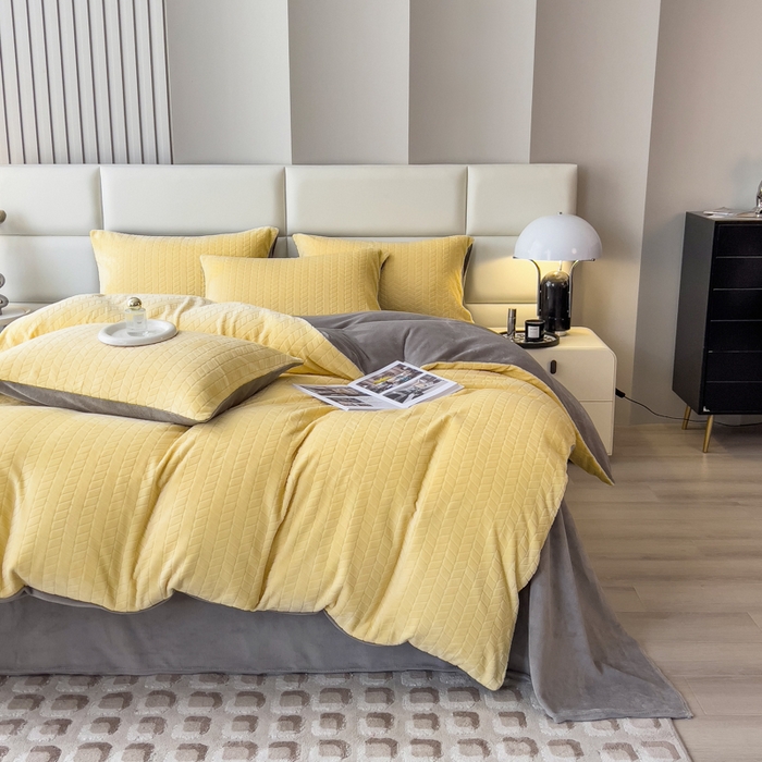 91家纺网 家纺一手货源 找家纺 印季家纺 2025新款立体剪花麦穗牛奶绒四件套 亮黄-灰