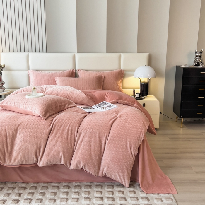 91家纺网 家纺一手货源 找家纺 （总）印季家纺 2025新款立体剪花麦穗牛奶绒四件套