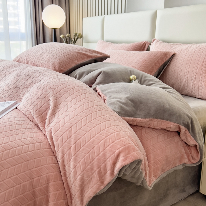 印季家纺 2025新款立体剪花麦穗牛奶绒四件套 豆沙-灰