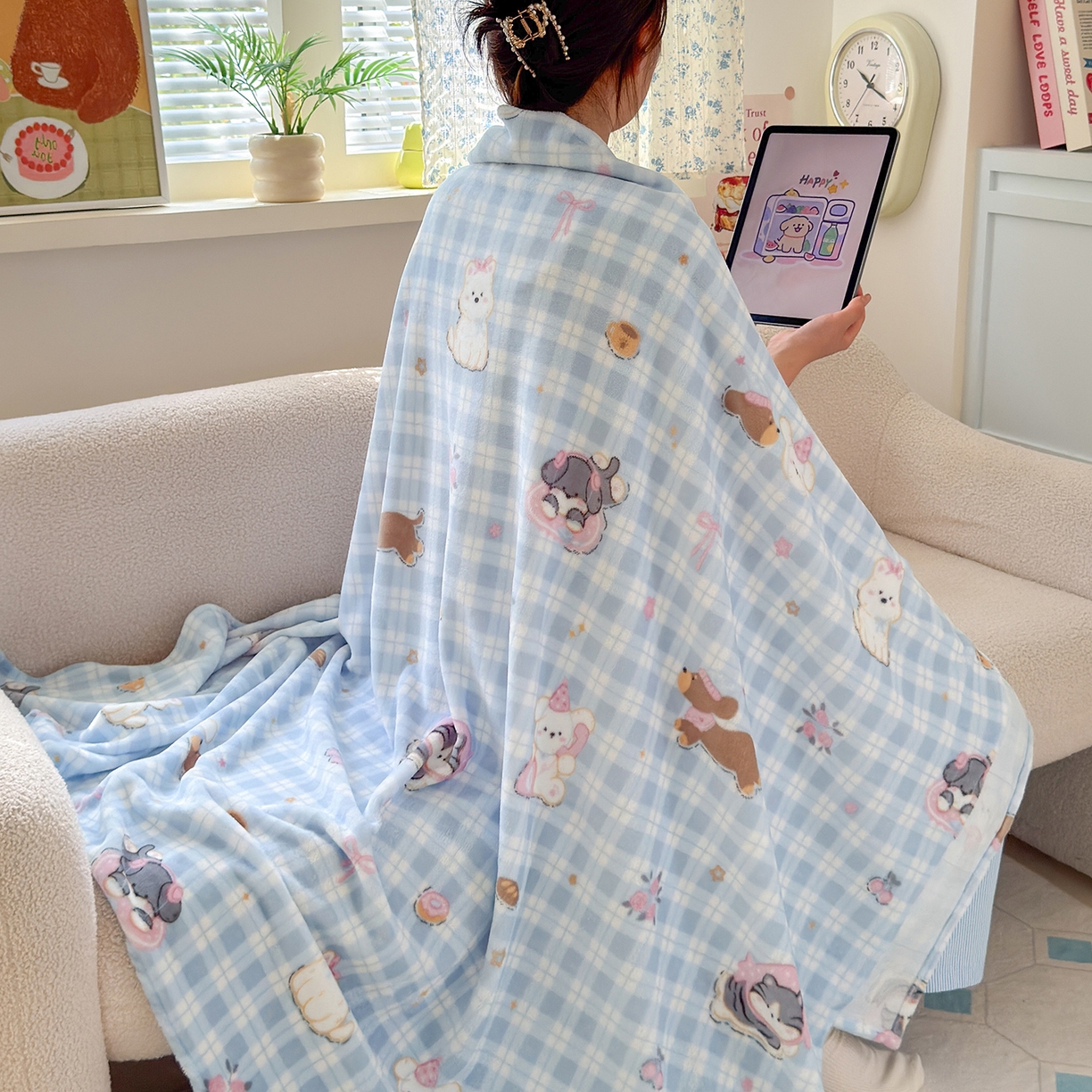 91家纺网 家纺一手货源 找家纺 沐芷 2025 A类牛奶绒毛毯印花盖毯毛毯午休毯卡通多功能沙发毯空调毯 提供买家秀（下载文件包，包含买家秀） 【绒】蓝色小窝