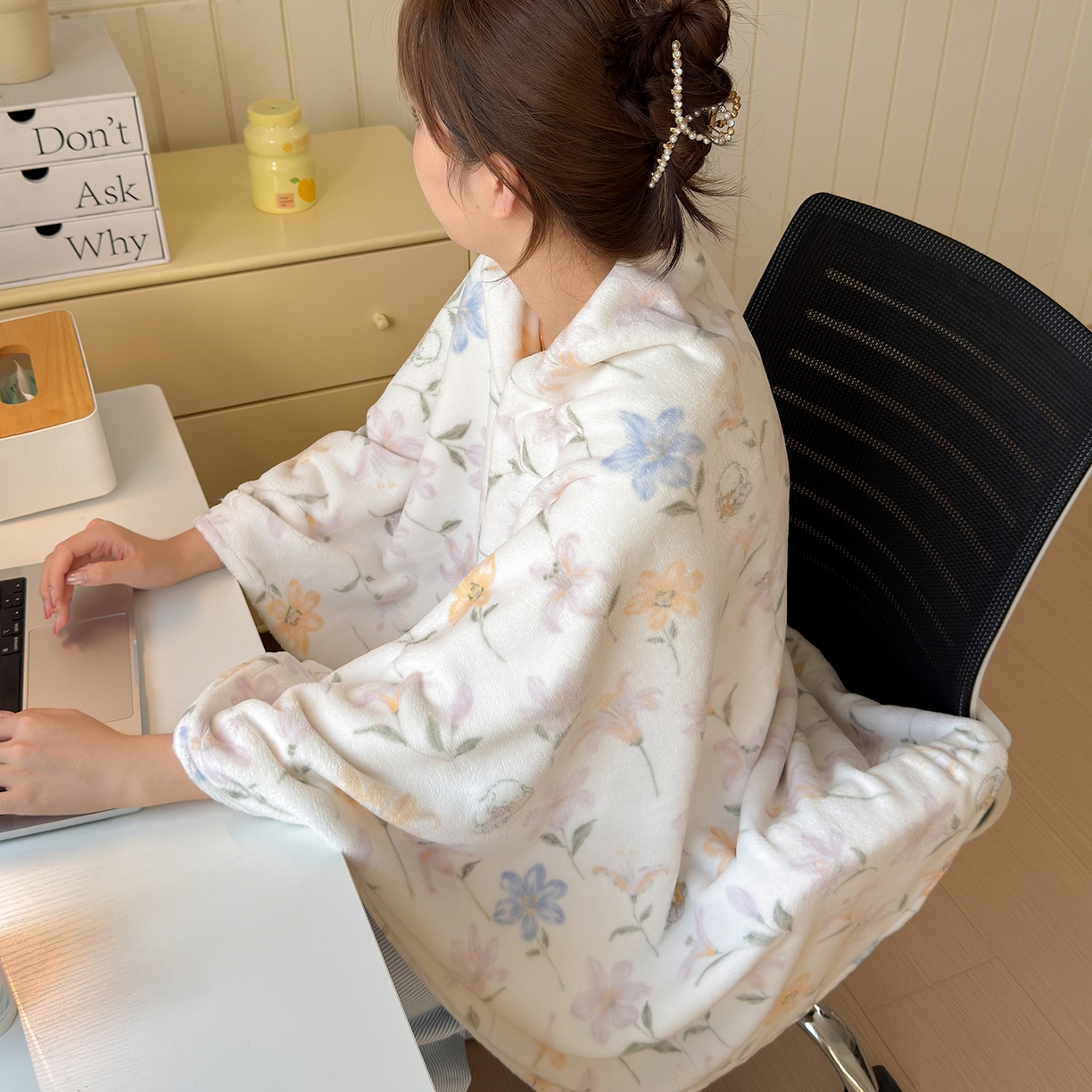 91家纺网 家纺一手货源 找家纺 沐芷 2025 A类牛奶绒毛毯印花盖毯毛毯午休毯卡通多功能沙发毯空调毯 提供买家秀（下载文件包，包含买家秀） 【绒】百合兔