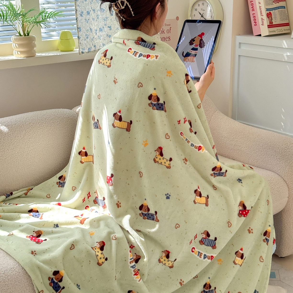 91家纺网 家纺一手货源 找家纺 沐芷 2025 A类牛奶绒毛毯印花盖毯毛毯午休毯卡通多功能沙发毯空调毯 提供买家秀（下载文件包，包含买家秀） 【绒】绿色腊肠狗