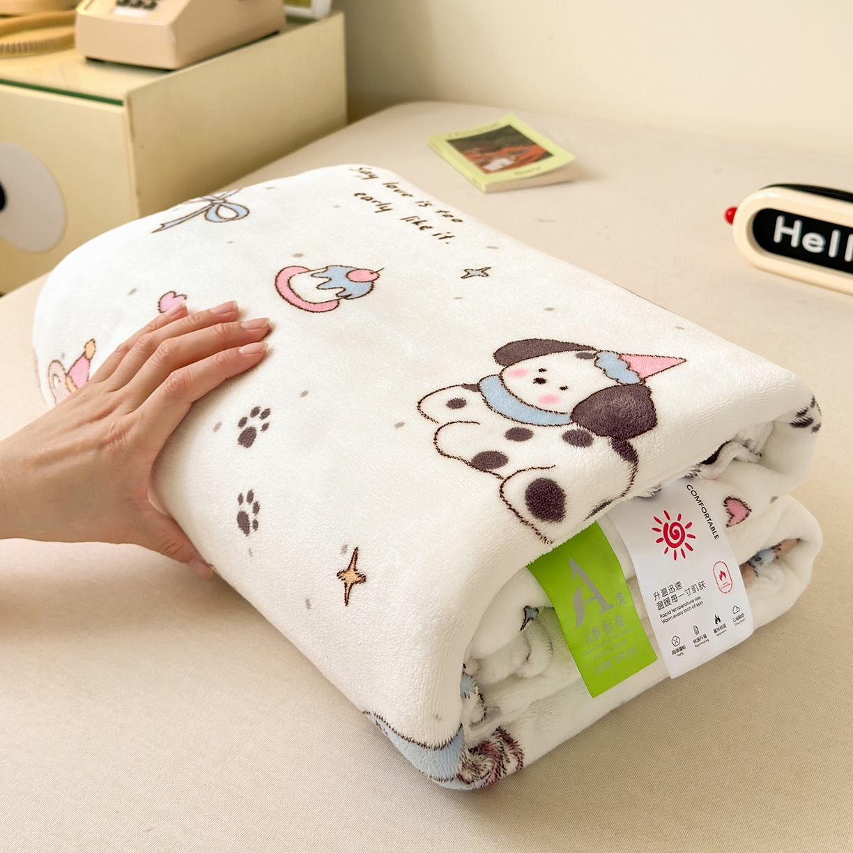 91家纺网 家纺一手货源 找家纺 沐芷 2025 A类牛奶绒毛毯印花盖毯毛毯午休毯卡通多功能沙发毯空调毯 提供买家秀（下载文件包，包含买家秀） 【绒】磁带熊仔