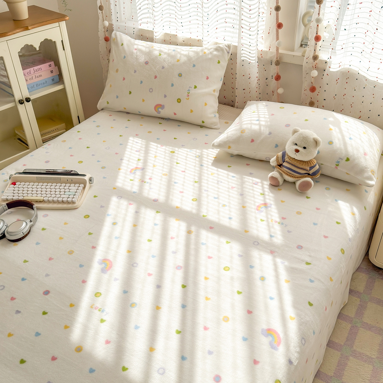 91家纺网 家纺一手货源 找家纺 沐芷 2025 A类牛奶绒床单高克重加厚床单单件加绒床单三件套珊瑚绒 提供买家秀（下载文件包，包含买家秀） 【绒】彩虹爱心