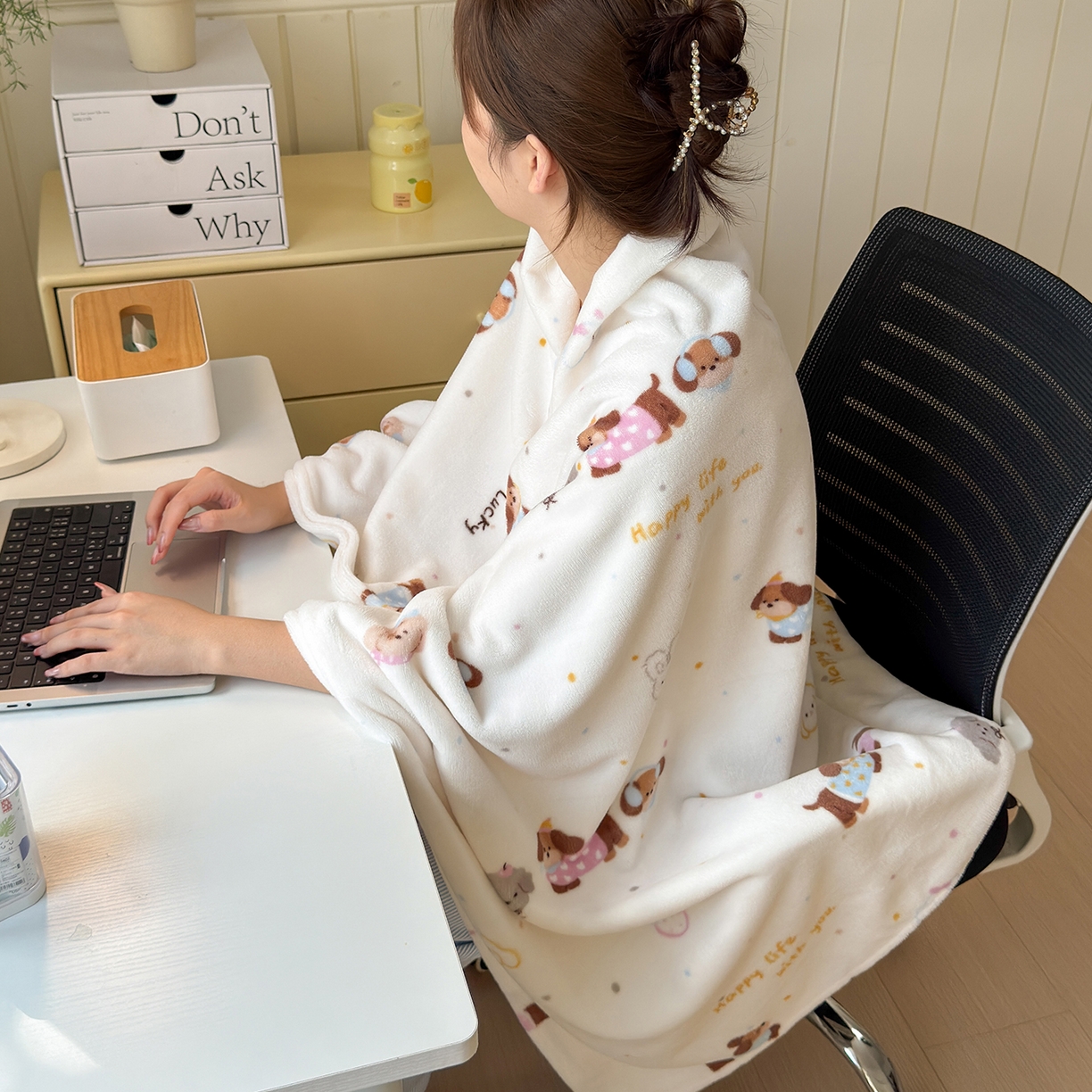 91家纺网 家纺一手货源 找家纺 沐芷 2025 A类牛奶绒毛毯印花盖毯毛毯午休毯卡通多功能沙发毯空调毯 提供买家秀（下载文件包，包含买家秀） 【绒】腊肠狗联盟