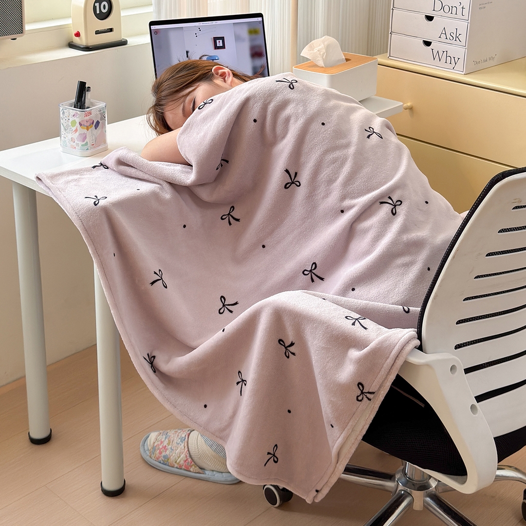 91家纺网 家纺一手货源 找家纺 沐芷 2025 A类牛奶绒毛毯印花盖毯毛毯午休毯卡通多功能沙发毯空调毯 提供买家秀（下载文件包，包含买家秀） 【绒】小蝴蝶结紫