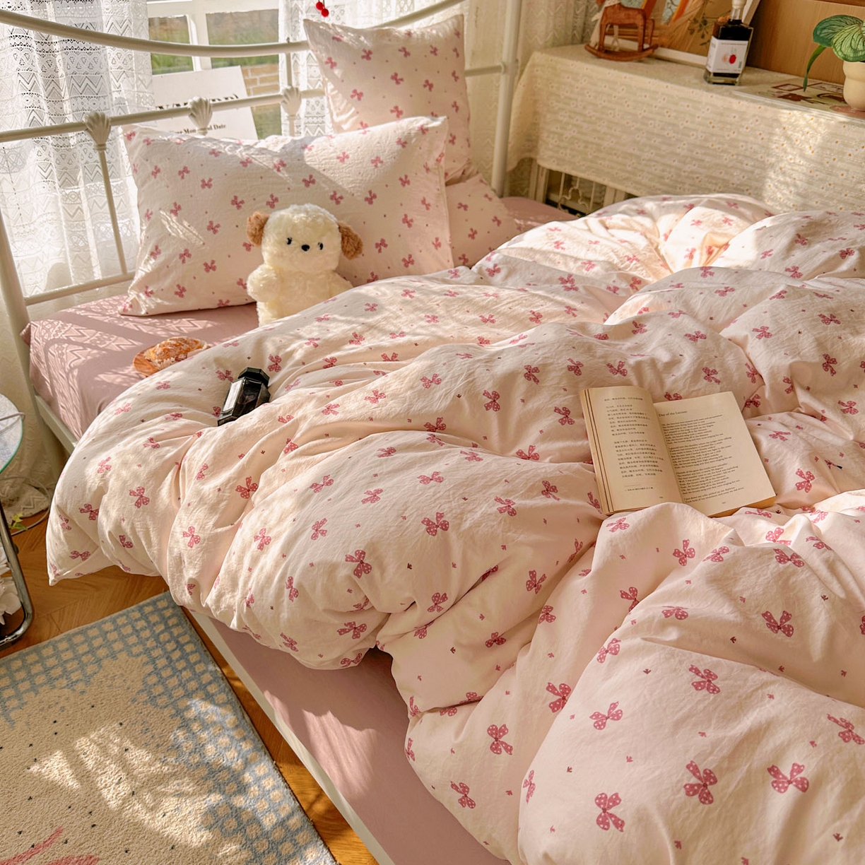 91家纺网 家纺一手货源 找家纺 优选 2025新款加厚爆款小布袋韩国古法水洗棉床单学生三件套床笠款四件套 蝴蝶结-黛粉
