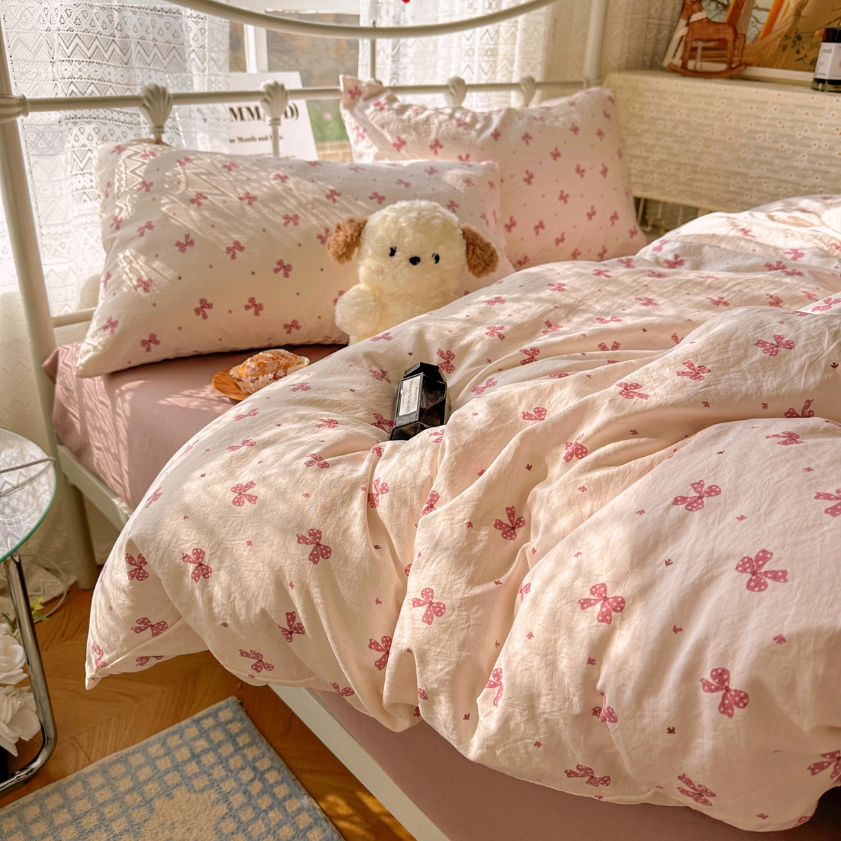 91家纺网 家纺一手货源 找家纺 优选 2025新款加厚爆款小布袋韩国古法水洗棉床单学生三件套床笠款四件套 蝴蝶结-黛粉