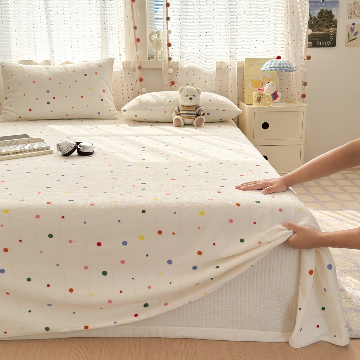 91家纺网 家纺一手货源 找家纺 沐芷 2025 A类牛奶绒床单高克重加厚床单单件加绒床单三件套珊瑚绒 提供买家秀（下载文件包，包含买家秀） 【绒】彩色波点