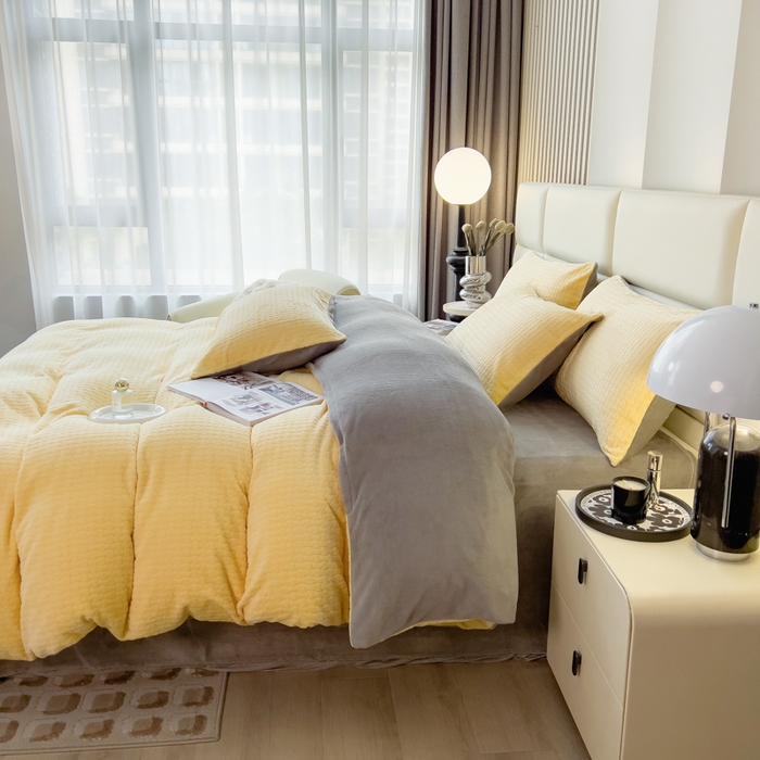 91家纺网 家纺一手货源 找家纺 印季家纺 2025新款立体剪花十字结牛奶绒四件套 亮黄-灰