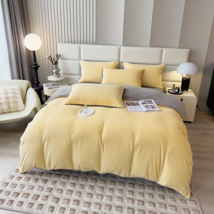 91家纺网 家纺一手货源 找家纺 印季家纺 2025新款立体剪花十字结牛奶绒四件套 亮黄-灰