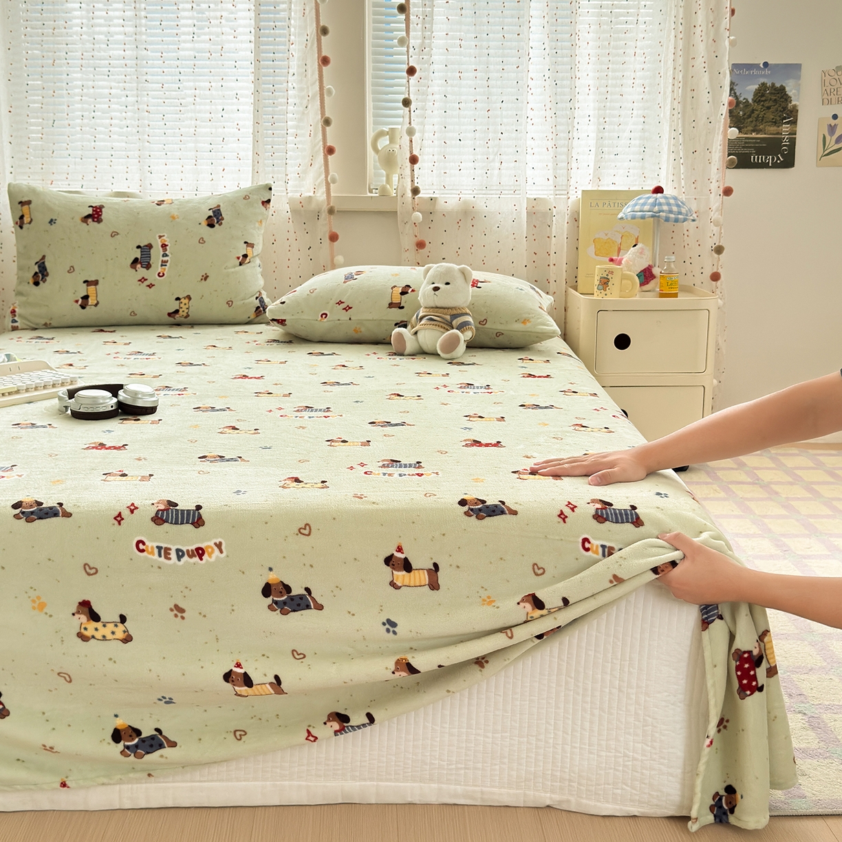 91家纺网 家纺一手货源 找家纺 沐芷 2025 A类牛奶绒床单高克重加厚床单单件加绒床单三件套珊瑚绒 提供买家秀（下载文件包，包含买家秀） 【绒】绿色腊肠狗