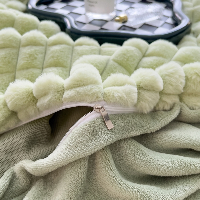 91家纺网 家纺一手货源 找家纺 （总）印季家纺 2025新款立体剪花格子兔毛绒四件套