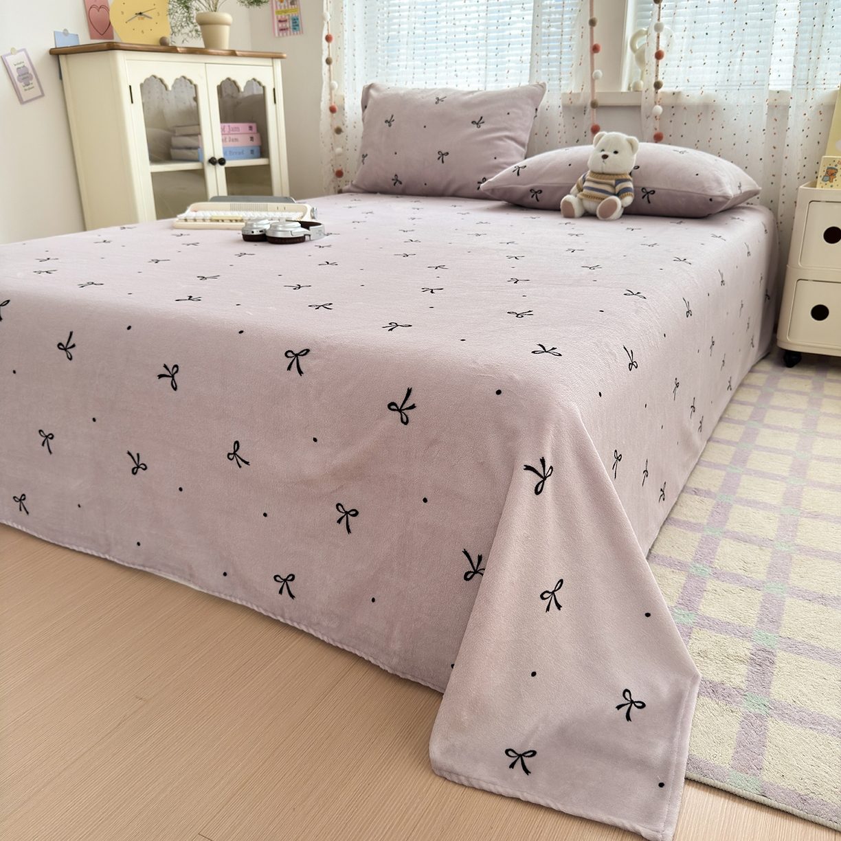 91家纺网 家纺一手货源 找家纺 沐芷 2025 A类牛奶绒床单高克重加厚床单单件加绒床单三件套珊瑚绒 提供买家秀（下载文件包，包含买家秀） 【绒】小蝴蝶结紫