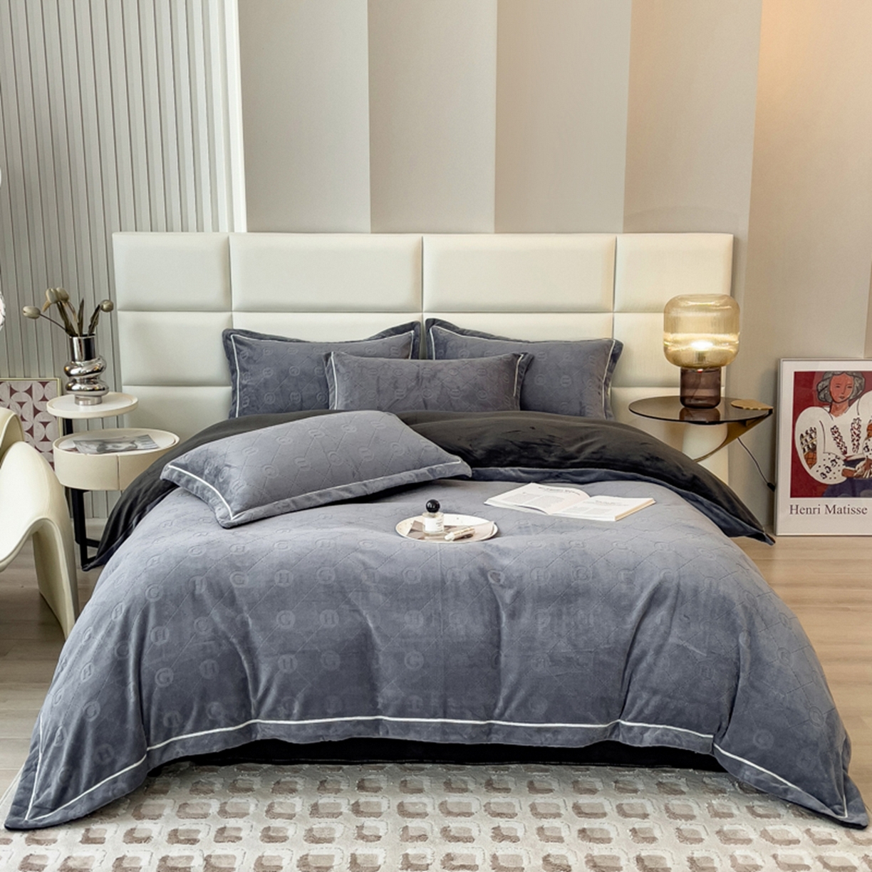 91家纺网 家纺一手货源 找家纺 印季家纺 2025新款HG剪花一字绣牛奶绒四件套 紫灰-深灰