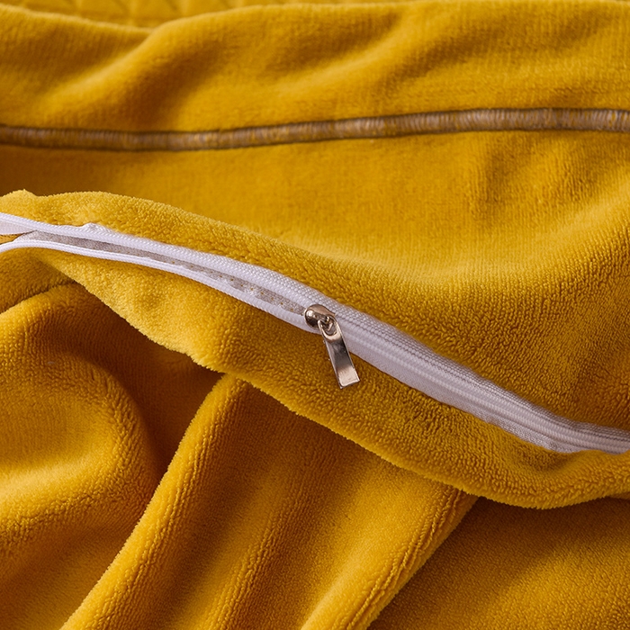 91家纺网 家纺一手货源 找家纺 印季家纺 2025新款华夫格三角格牛奶绒四件套 姜黄