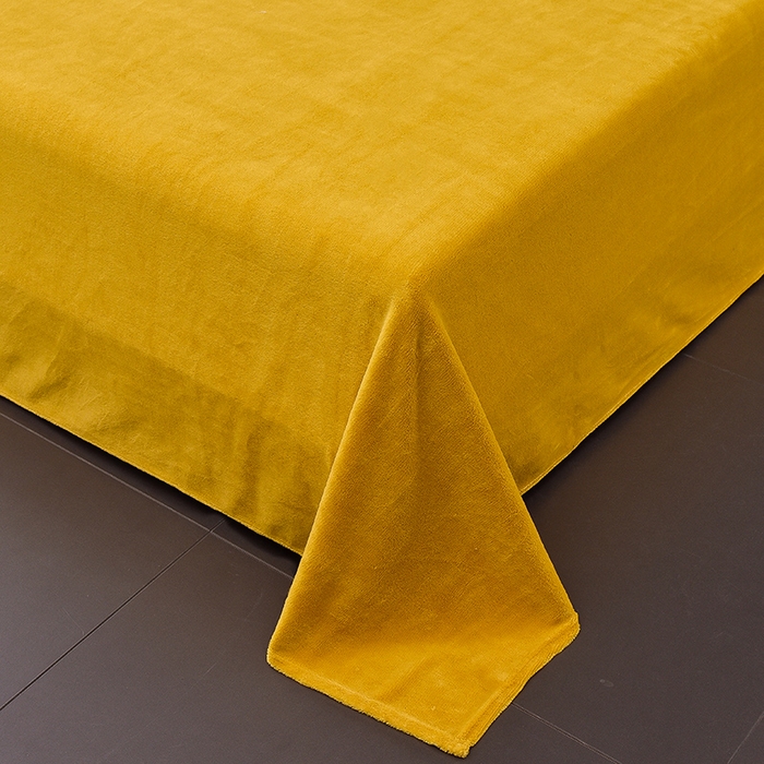 91家纺网 家纺一手货源 找家纺 印季家纺 2025新款华夫格三角格牛奶绒四件套 姜黄