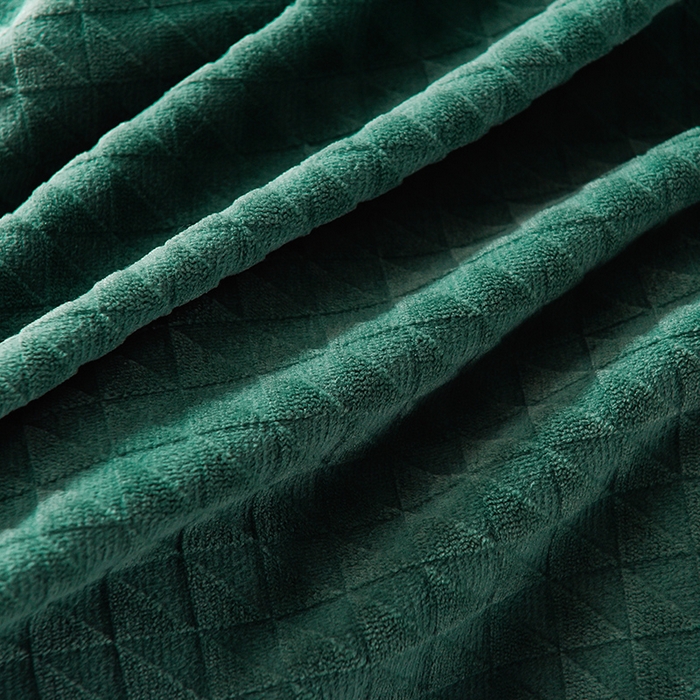 91家纺网 家纺一手货源 找家纺 印季家纺 2025新款华夫格三角格牛奶绒四件套 墨绿-灰