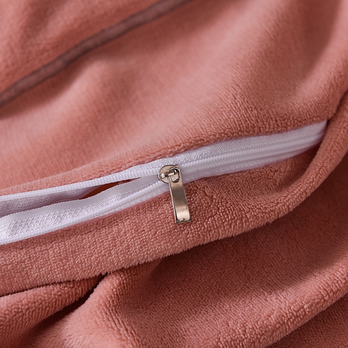 91家纺网 家纺一手货源 找家纺 印季家纺 2025新款华夫格三角格牛奶绒四件套 豆沙