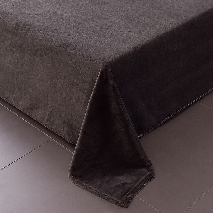 91家纺网 家纺一手货源 找家纺 印季家纺 2025新款华夫格三角格牛奶绒四件套 姜黄-灰