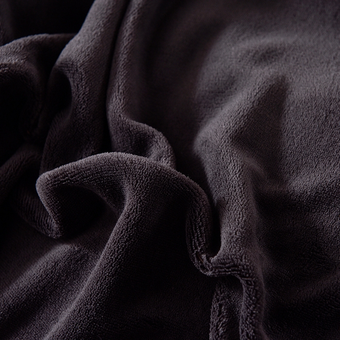 91家纺网 家纺一手货源 找家纺 印季家纺 2025新款华夫格三角格牛奶绒四件套 豆沙-灰