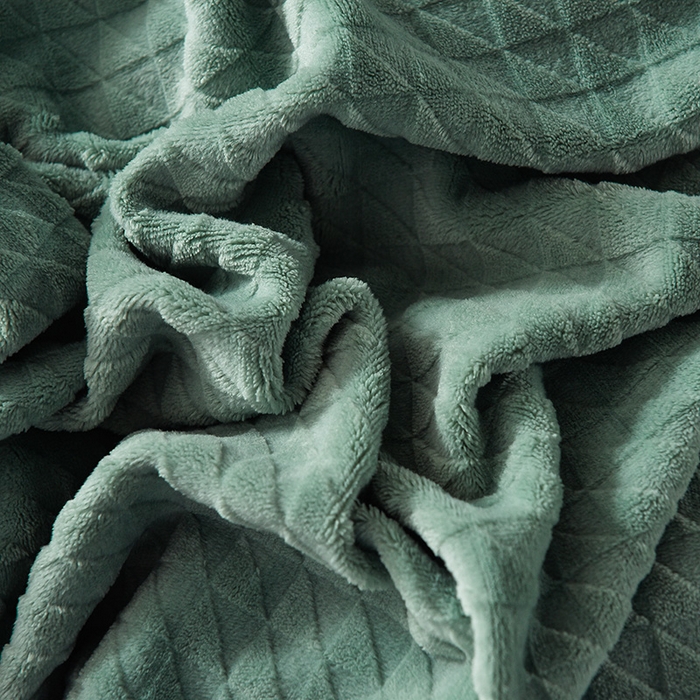 91家纺网 家纺一手货源 找家纺 印季家纺 2025新款华夫格三角格牛奶绒四件套 湖绿