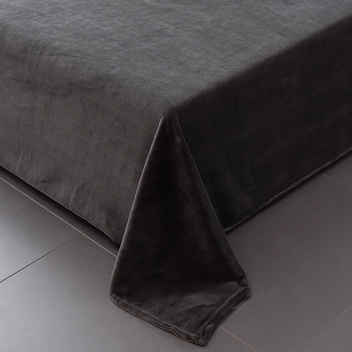 91家纺网 家纺一手货源 找家纺 印季家纺 2025新款华夫格三角格牛奶绒四件套 深灰