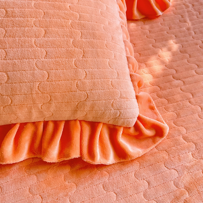91家纺网 家纺一手货源 找家纺 唐人居 2025新款高克重牛奶绒立体绣花床盖四件套-芬芳 芬芳-暖橘