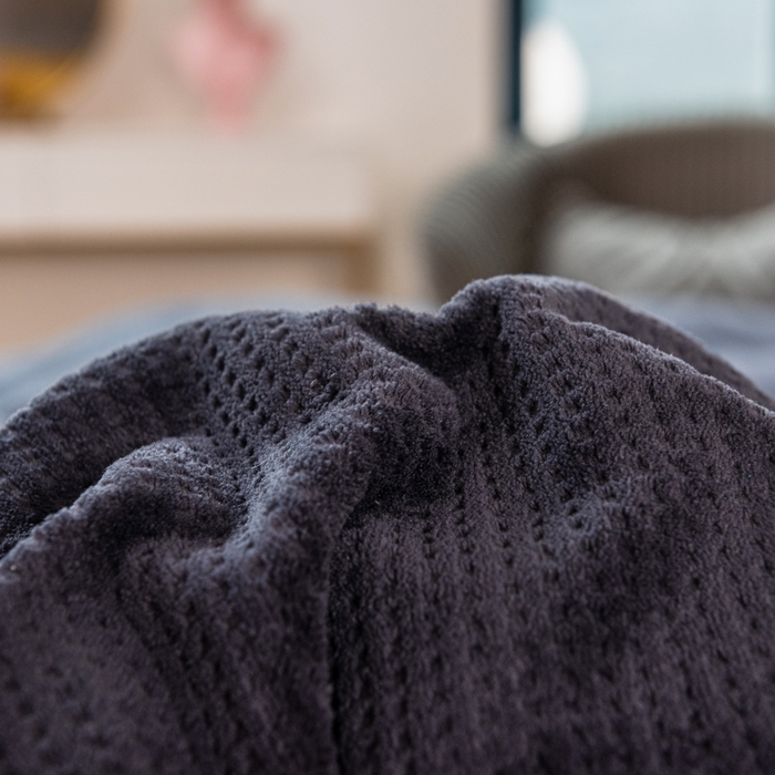 91家纺网 家纺一手货源 找家纺 印季家纺 2025新款华夫格牛奶绒花边四件套 宝蓝