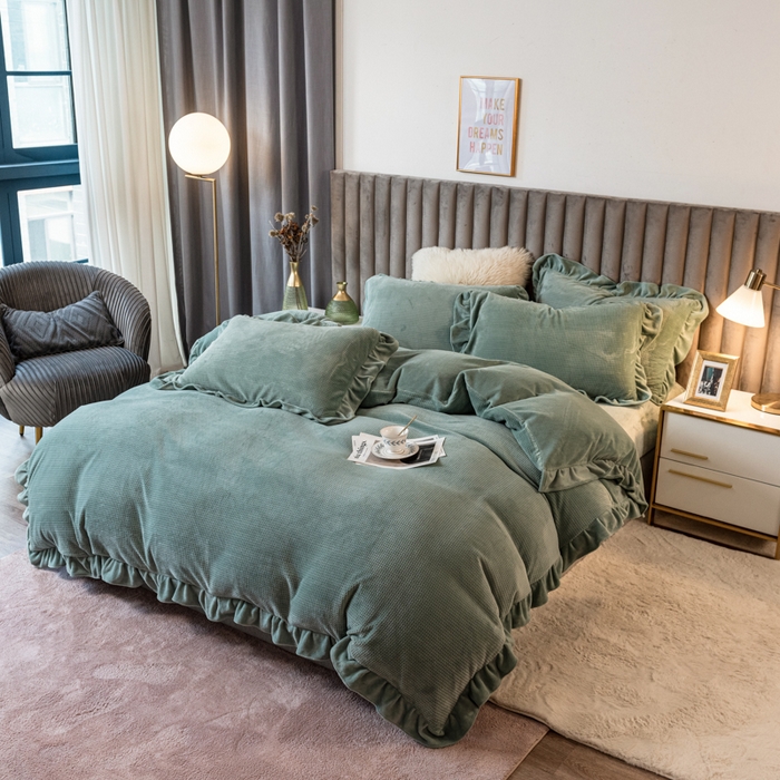 91家纺网 家纺一手货源 找家纺 印季家纺 2025新款华夫格牛奶绒花边四件套 湖绿