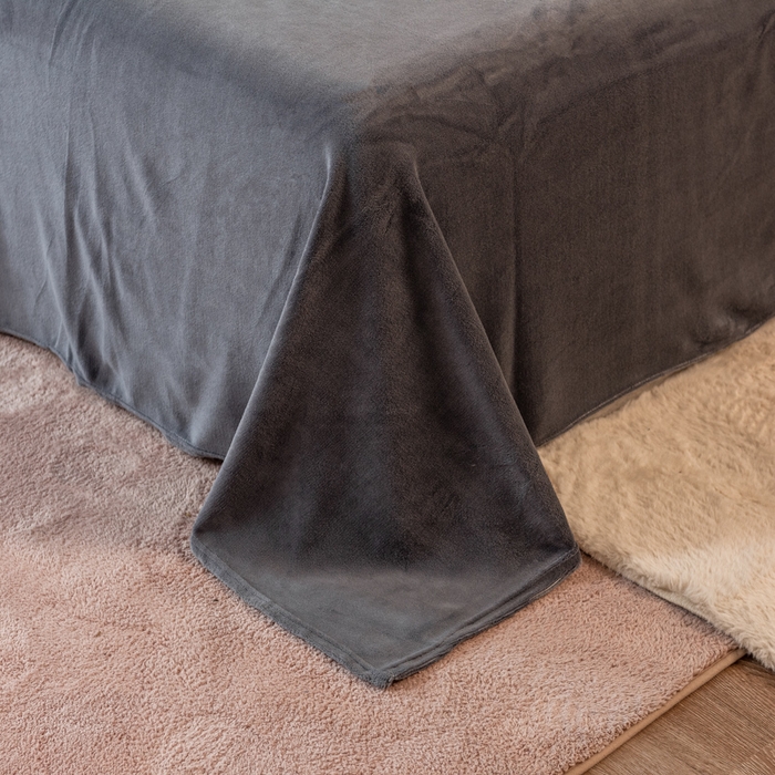 91家纺网 家纺一手货源 找家纺 印季家纺 2025新款华夫格牛奶绒花边四件套 紫灰