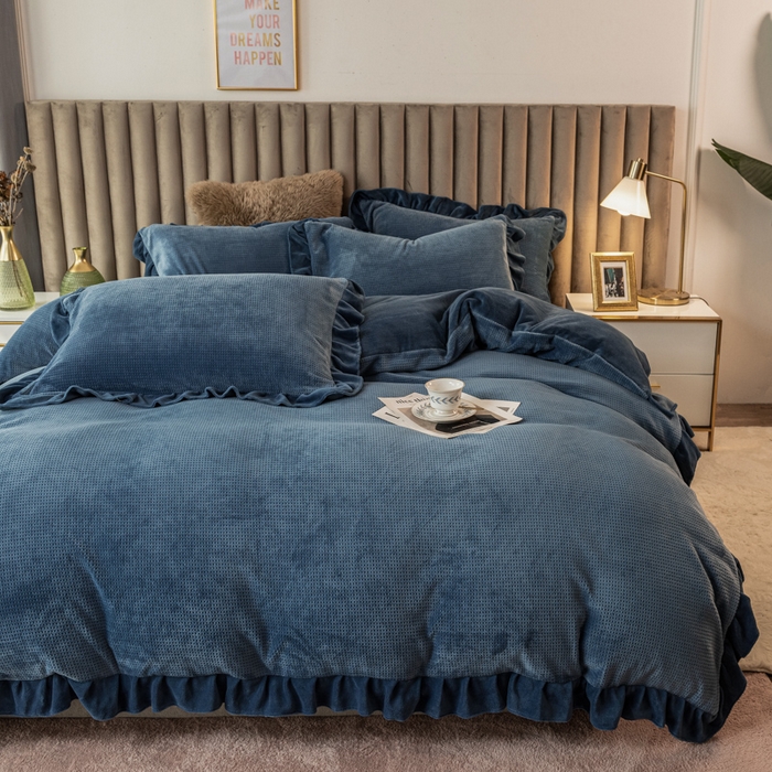 印季家纺 2025新款华夫格牛奶绒花边四件套 蓝灰