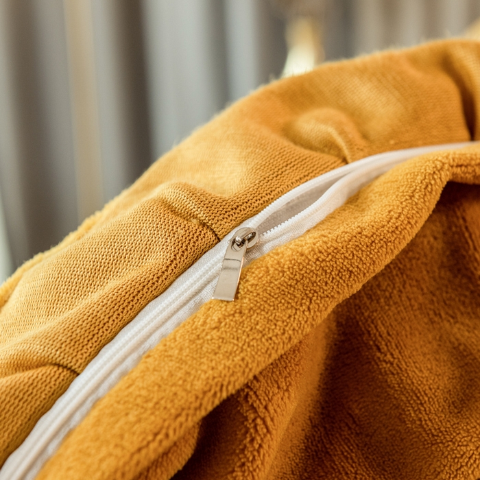 91家纺网 家纺一手货源 找家纺 印季家纺 2025新款华夫格牛奶绒花边四件套 姜黄