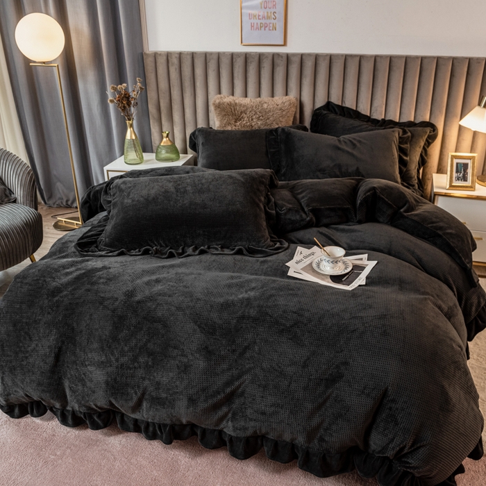 91家纺网 家纺一手货源 找家纺 印季家纺 2025新款华夫格牛奶绒花边四件套 深灰