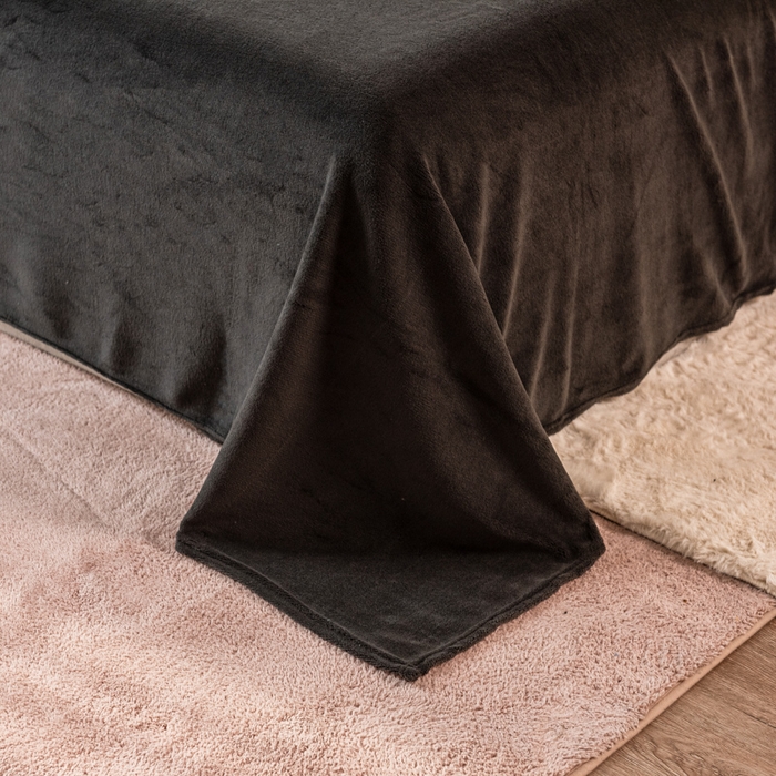 91家纺网 家纺一手货源 找家纺 印季家纺 2025新款华夫格牛奶绒花边四件套 深灰