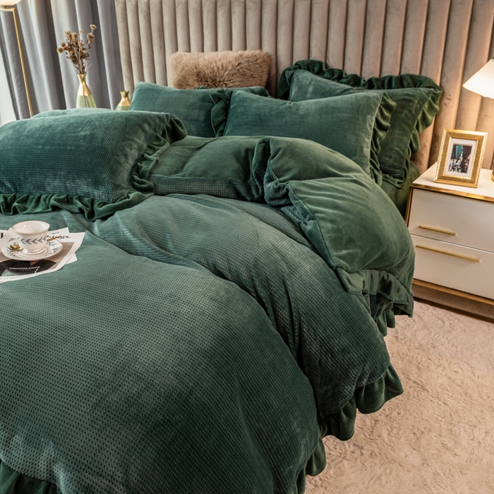 91家纺网 家纺一手货源 找家纺 印季家纺 2025新款华夫格牛奶绒花边四件套 墨绿