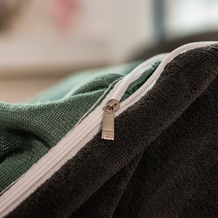 91家纺网 家纺一手货源 找家纺 印季家纺 2025新款华夫格牛奶绒花边四件套 墨绿-灰