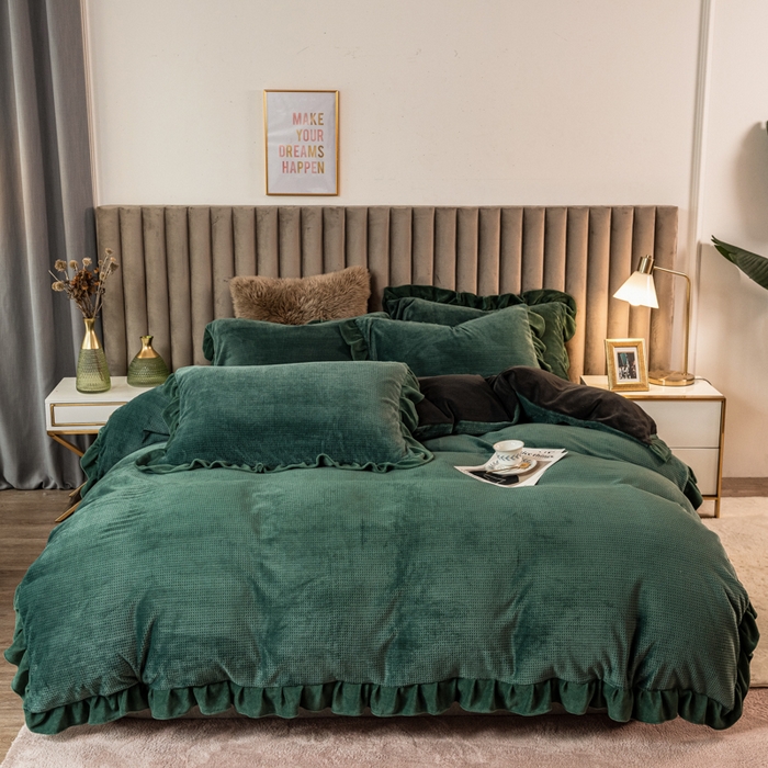 91家纺网 家纺一手货源 找家纺 印季家纺 2025新款华夫格牛奶绒花边四件套 墨绿-灰