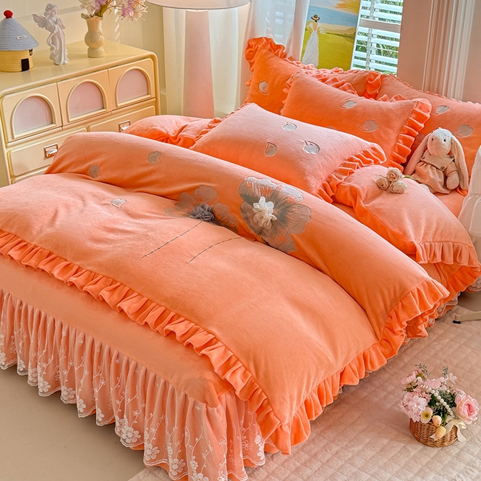 91家纺网 家纺一手货源 找家纺 （总）唐人居 2025新款加厚牛奶绒立体绣花四件套-花漾