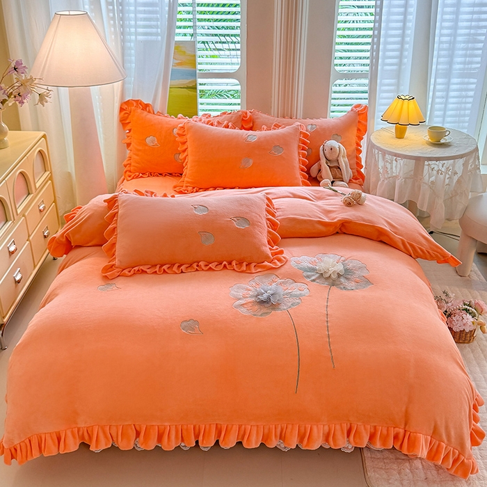 91家纺网 家纺一手货源 找家纺 唐人居 2025新款加厚牛奶绒立体绣花四件套-花漾 花漾-暖橘