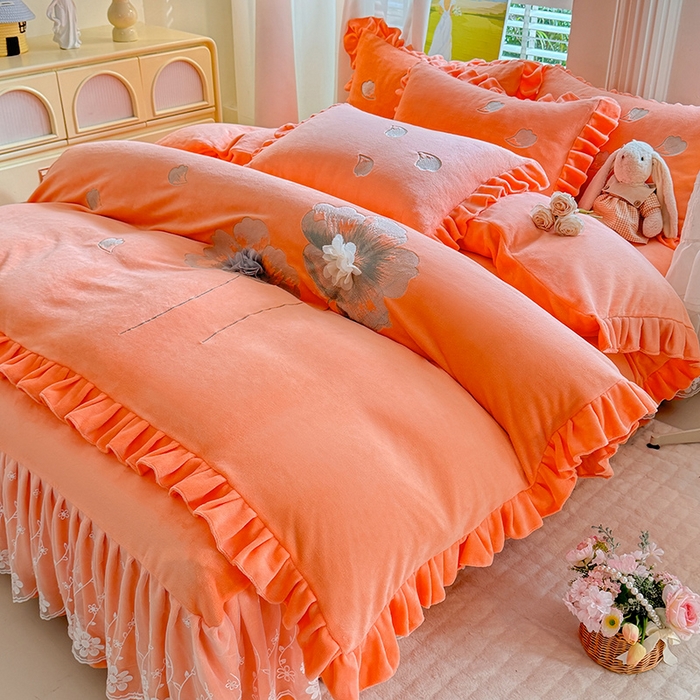 91家纺网 家纺一手货源 找家纺 唐人居 2025新款加厚牛奶绒立体绣花四件套-花漾 花漾-暖橘