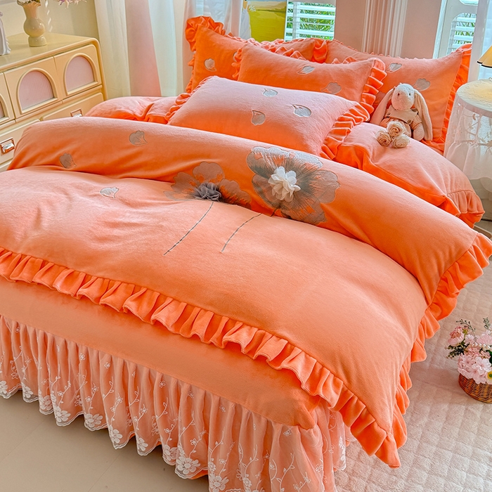 91家纺网 家纺一手货源 找家纺 唐人居 2025新款加厚牛奶绒立体绣花四件套-花漾 花漾-暖橘