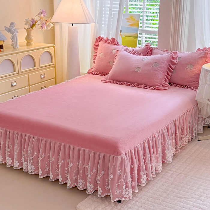 91家纺网 家纺一手货源 找家纺 唐人居 2025新款加厚牛奶绒立体绣花四件套-花漾 花漾-豆沙