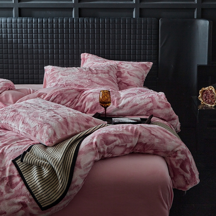 91家纺网 家纺一手货源 找家纺 （总）缘生活 2025新款消光仿兔毛绒印花绒四件套