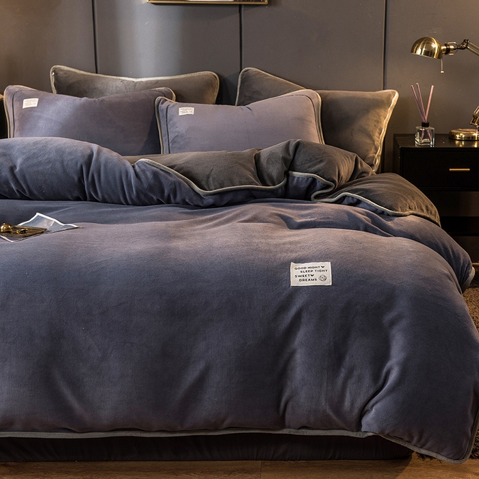 91家纺网 家纺一手货源 找家纺 （总）印季家纺 2025新款牛奶绒纯色包边四件套