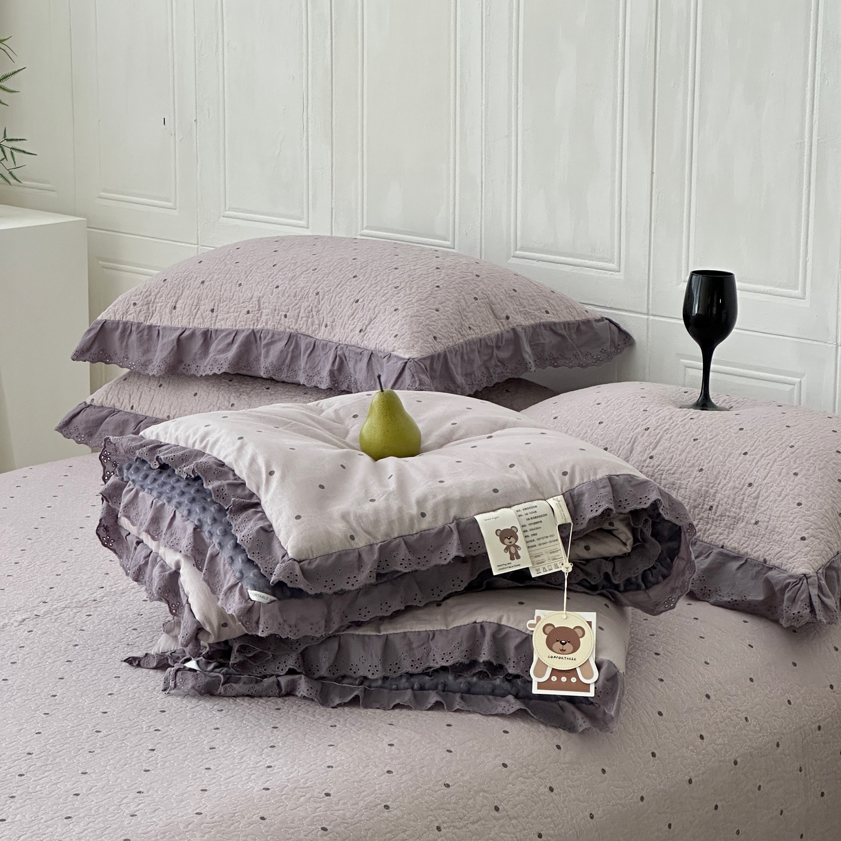 91家纺网 家纺一手货源 找家纺 佰织鑫家居 2025秋冬新品全棉法式床盖款豆豆被四件套 波点紫