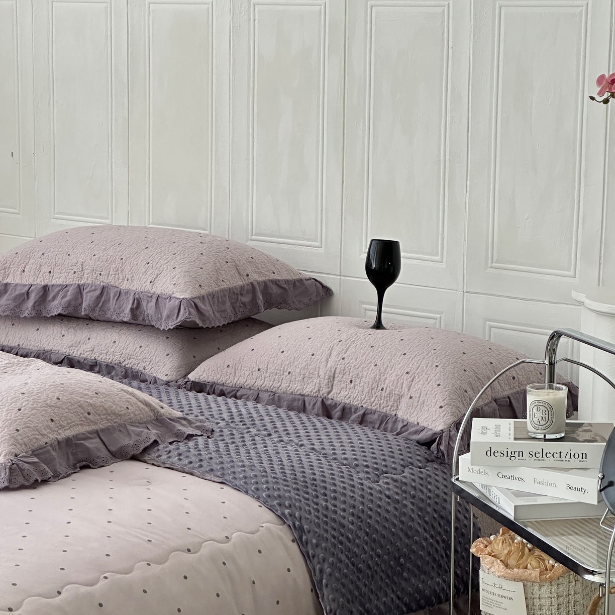 91家纺网 家纺一手货源 找家纺 佰织鑫家居 2025秋冬新品全棉法式床盖款豆豆被四件套 波点紫