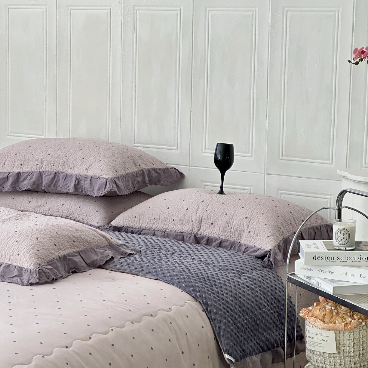 91家纺网 家纺一手货源 找家纺 佰织鑫家居 2025秋冬新品全棉法式床盖款豆豆被四件套 波点紫