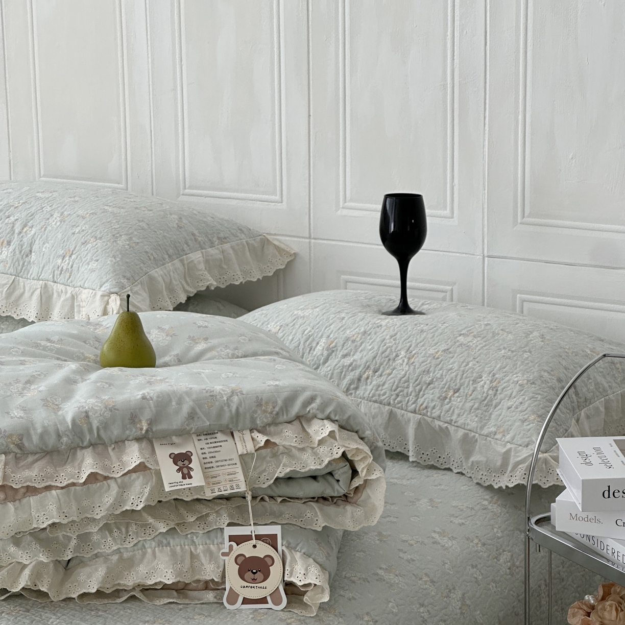 91家纺网 家纺一手货源 找家纺 佰织鑫家居 2025秋冬新品全棉法式床盖款豆豆被四件套 岁月静好