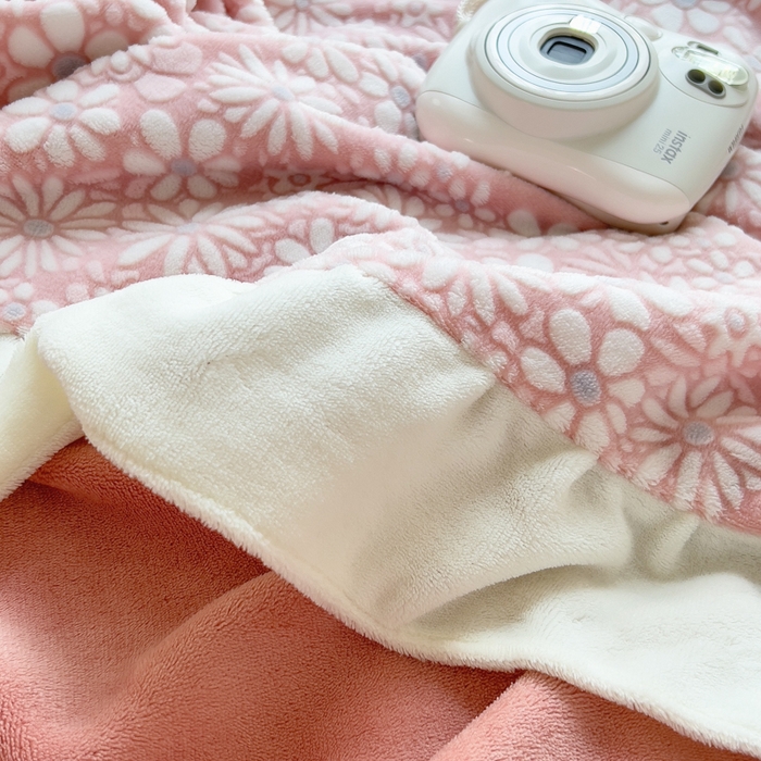 91家纺网 家纺一手货源 找家纺 印季家纺 2025新款花边款立体剪花牛奶绒四件套 豆沙